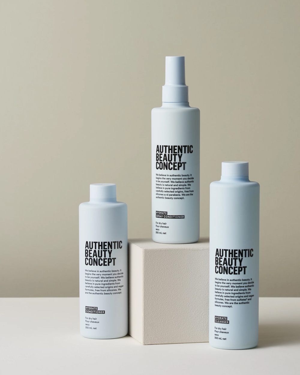 Authentic Beauty Concept - Hydrate Spray Conditioner Authentic Beauty Concept - Hydrate Spray Conditioner