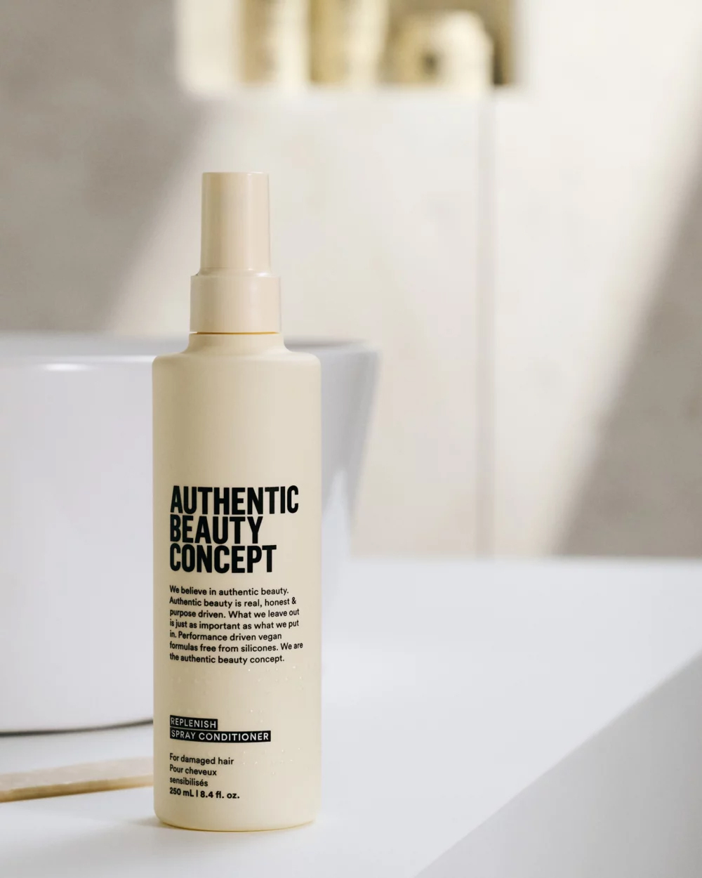 Authentic Beauty Concept - Replenish Spray Conditioner Authentic Beauty Concept - Replenish Spray Conditioner
